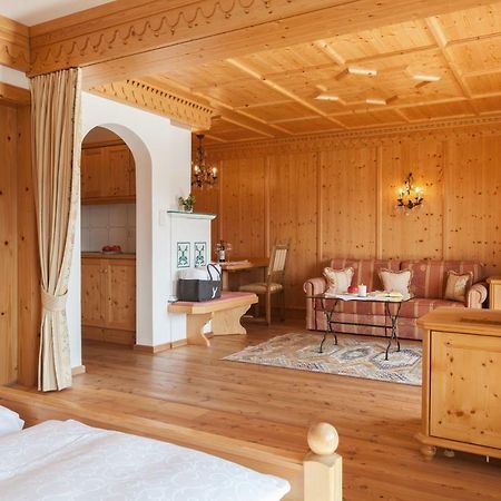 Hotel Laerchenhof Natur Зефельд-ін-Тіроль Екстер'єр фото